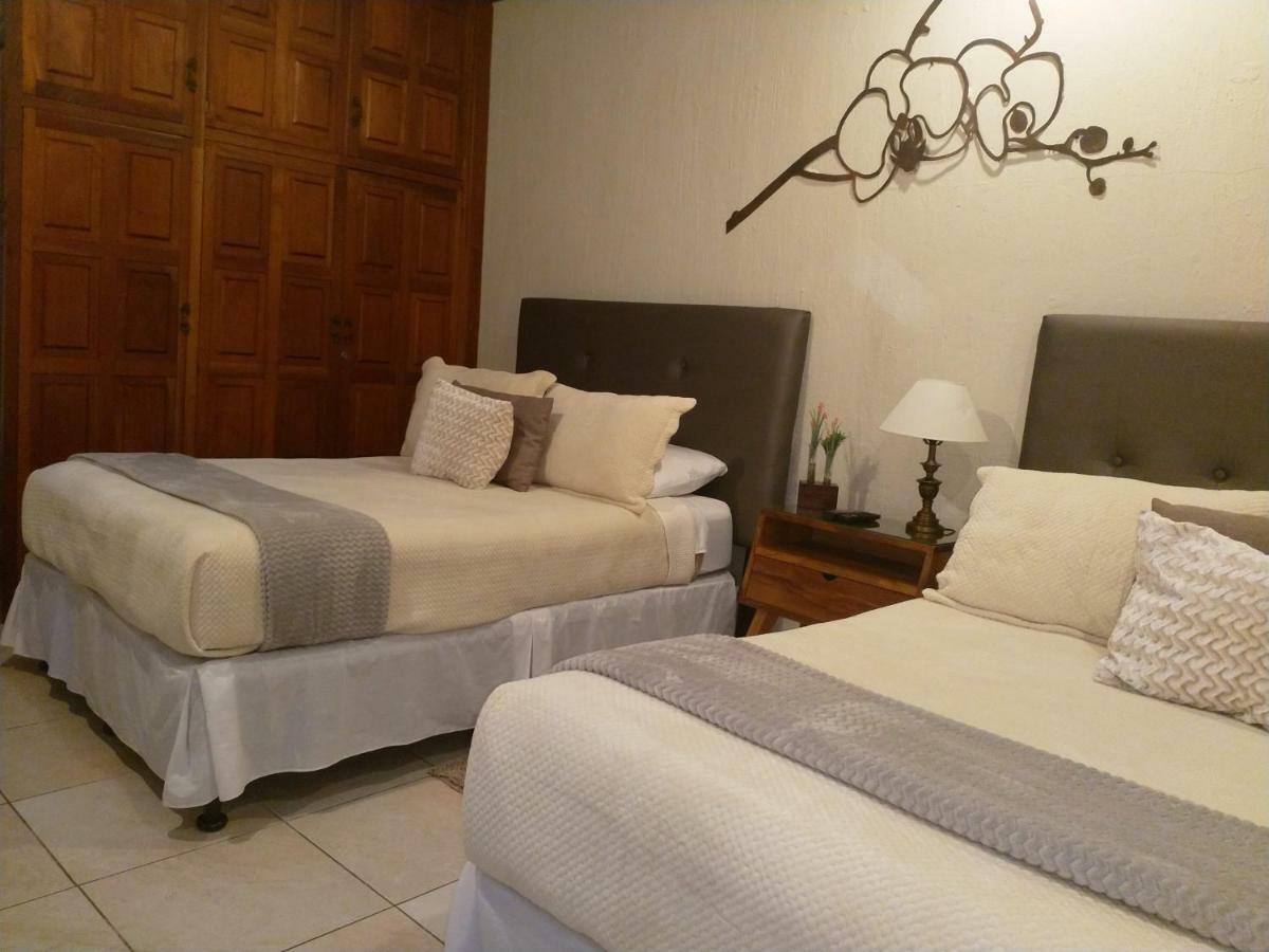קצאלטננגו Acanthus Boutique Hotel מראה חיצוני תמונה